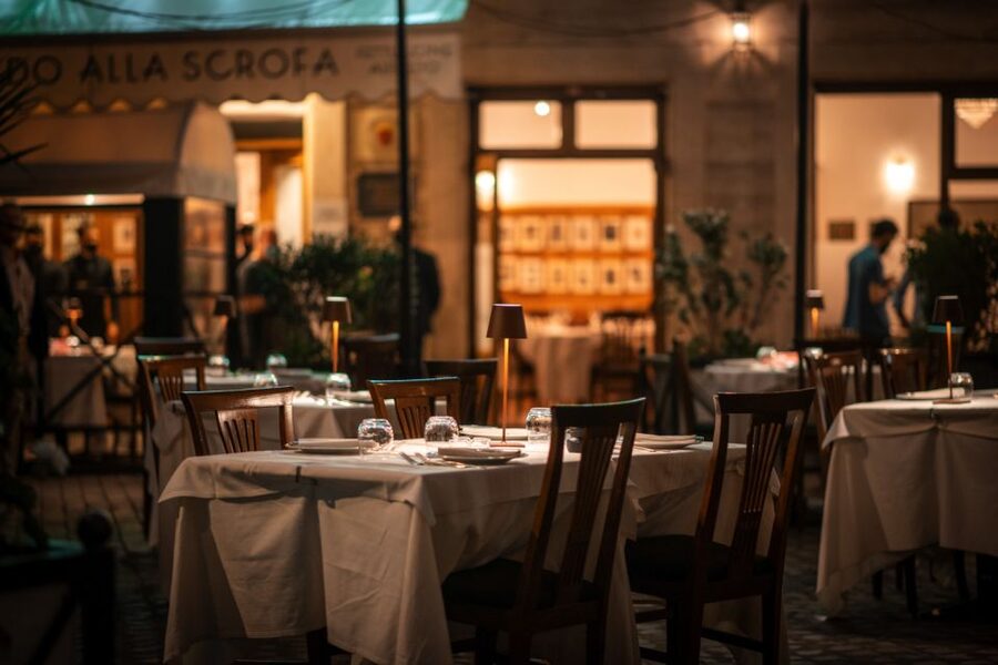 Alfredo alla Scrofa Restaurant in Rome: Eat Like a Star - The wine pairing and what it adds