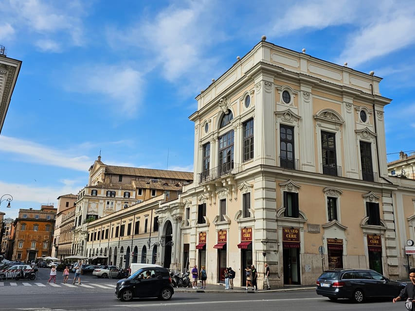 Alternative Walking Tour of Rome's City Center & Hidden Gems - Sant’Ignazio and Rome’s visual tricks