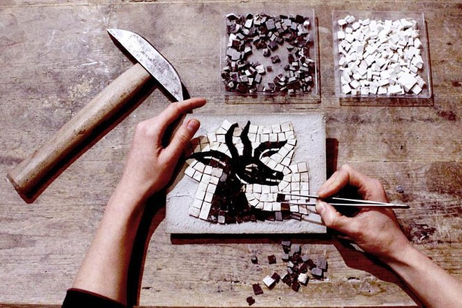 Ancient Mosaic Workshop in Rome - Cutting marble and building your design