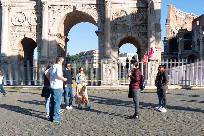 Ancient Rome Guided Walking Tour: Colosseum, Forum and Palatine - Group size, guides, and the value of headsets