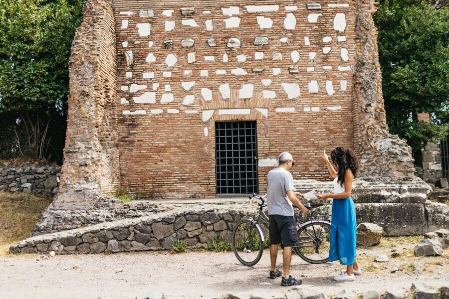 Appia Antica: Full Day Bike Rental with Customizable Routes - Caffarella Park and the aqueducts