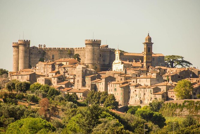 Bracciano: Odescalchi-Orsini ancient Castle Tour with Lunch - Key points to know before booking