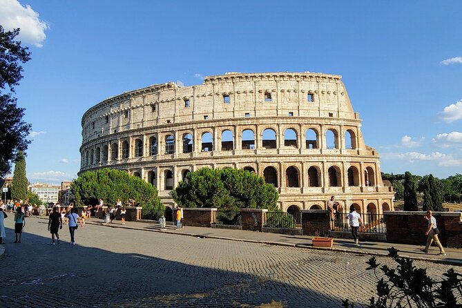 Colosseum & Ancient Rome Guided Walking Tour - Who should book this walking tour?