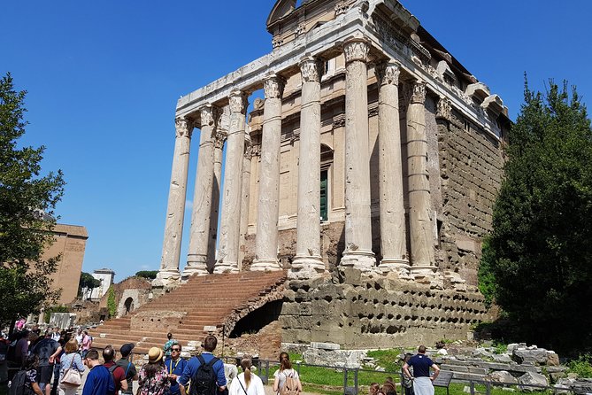 Colosseum Arena Floor, Roman Forum and Palatine Hill Guided Tour - The guides make the difference