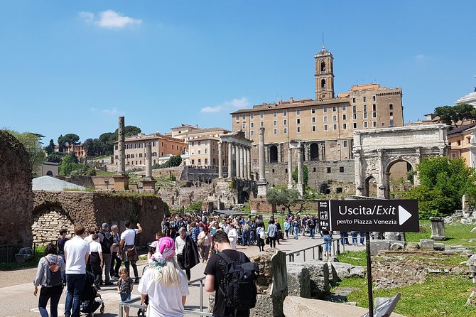 Colosseum Arena Floor, Roman Forum and Palatine Hill Guided Tour - Palatine Hill and the beginnings of Rome