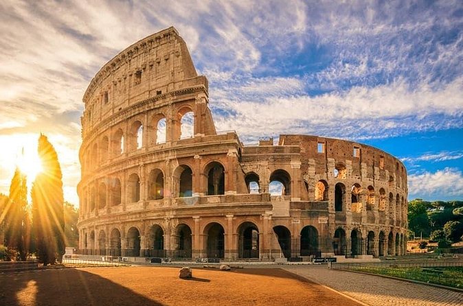 Colosseum Arena Floor, Roman Forum & Palatine Hill Guided Group Tour - Who Will Get the Most From This Tour?