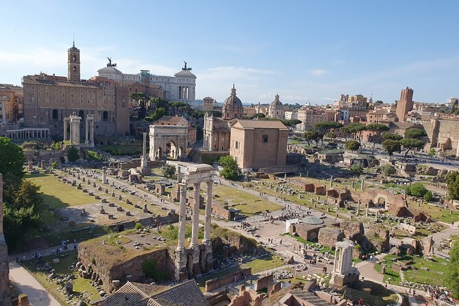 Colosseum Arena, Roman Forum and Palatine Hill Access - Walking through the Roman Forum