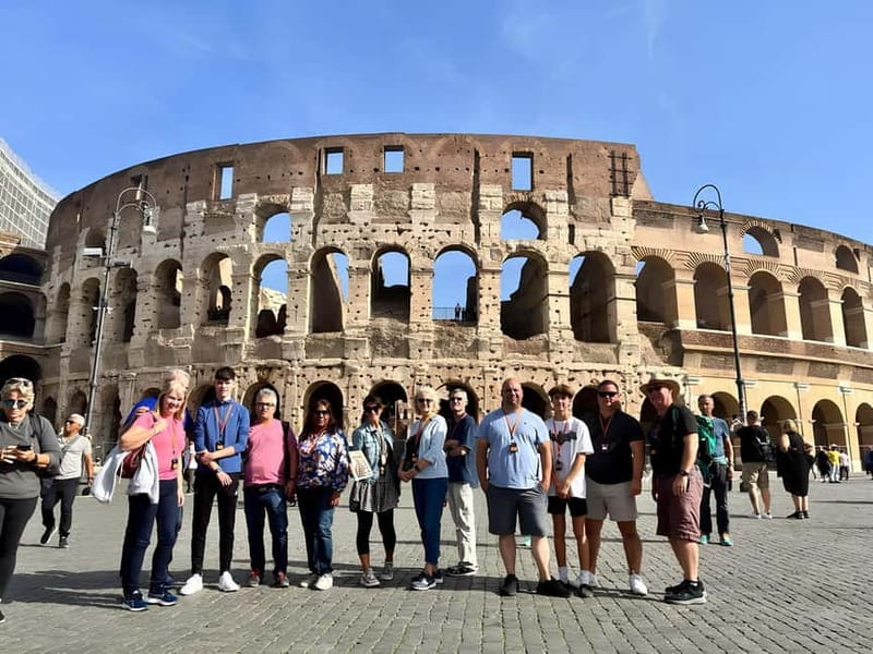 Colosseum Express Guided Tour / Forum & Palatine Audioguide - A short tour with a smart split