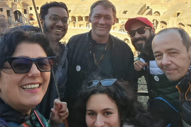 Colosseum Palatine Hill and Roman Forum Guided Tour - The guides can make or break the day