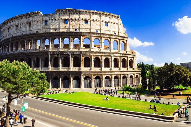 Colosseum, Roman Forum, Palatine Guided Tour or AudioGuide Option - Reading the Roman Forum as Ancient Rome’s center