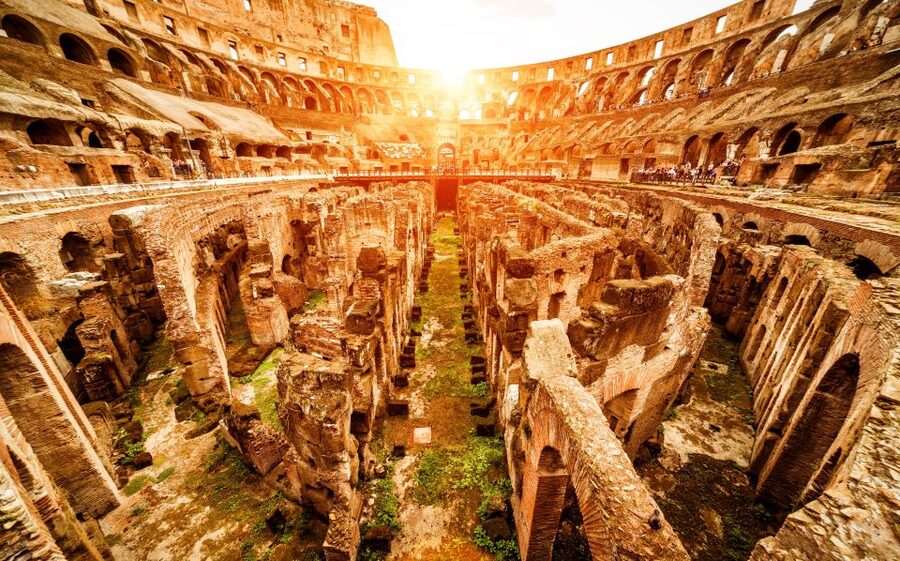 Colosseum: Semi Private Tour with VIP Arena Access - Finding the meeting point at Via dei Fori Imperiali