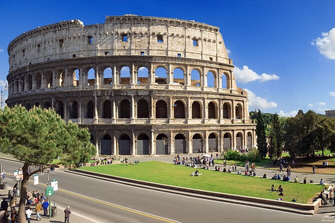 Colosseum Underground and Roman Forum: Small Group Exclusive Tour - Why the underground changes your Colosseum visit