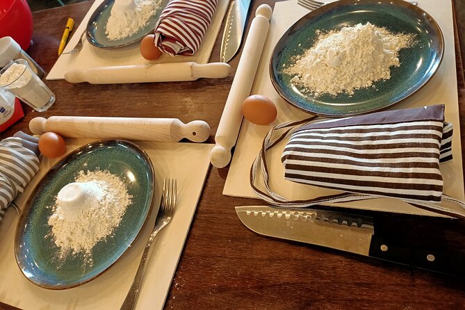 Cooking Class 2 Hour Spanish Steps - Fettucine and Tiramisù - Meeting the Chefs and Keeping Up With the Class