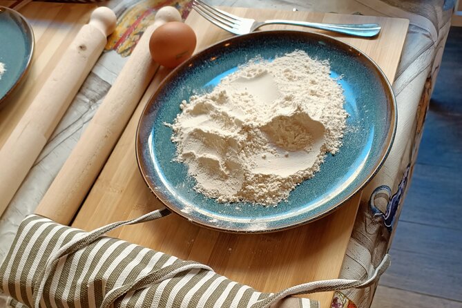 Cooking Class in Rome: Make Fettucine & Tiramisù with Chef Paolo - Making Fettuccine by Hand in Central Rome