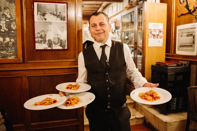 Devour Rome Food & Wine Tour of Trastevere - Starting with prosecco and Roman cheese