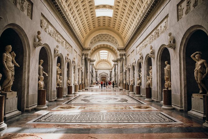 Early Vatican Museums Tour: The Best of the Sistine Chapel - Why an early Vatican visit can make sense