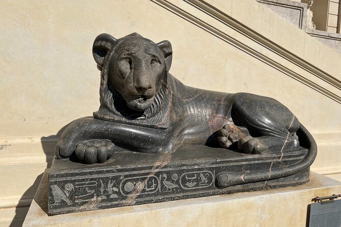 Exclusive First Access Vatican Tour with Skip the Line Basilica - Gallery of Maps: a remarkable view of an older world