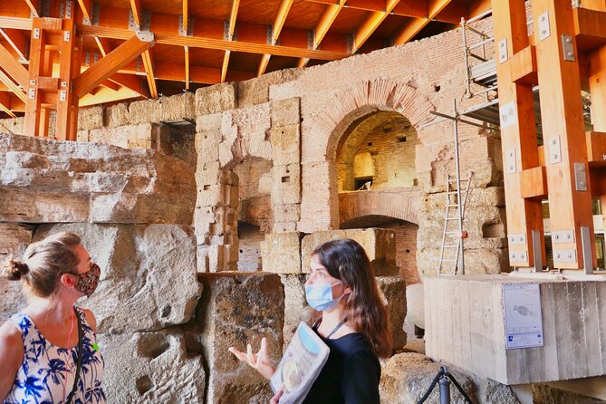Expert Guided Tour of Colosseum Arena OR Underground, and Forum - Palatine Hill and the view over Circus Maximus
