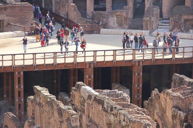 Express Colosseum: Semi-Private Guided Tour with Max 6 People - The Arch of Constantine adds a useful final chapter
