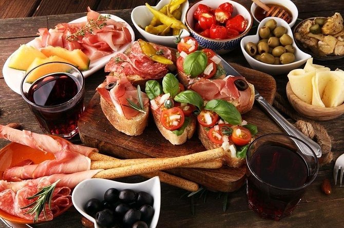 Food Tasty and History Tour in Civitavecchia - Walking through the Roman port
