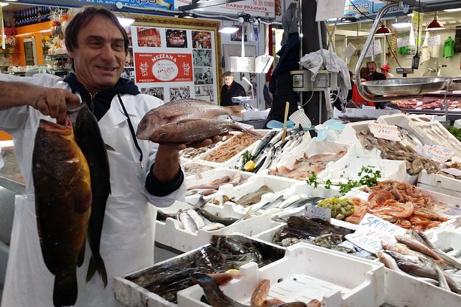 Food Tasty and History Tour in Civitavecchia - Piazza Leandra and the old medieval center