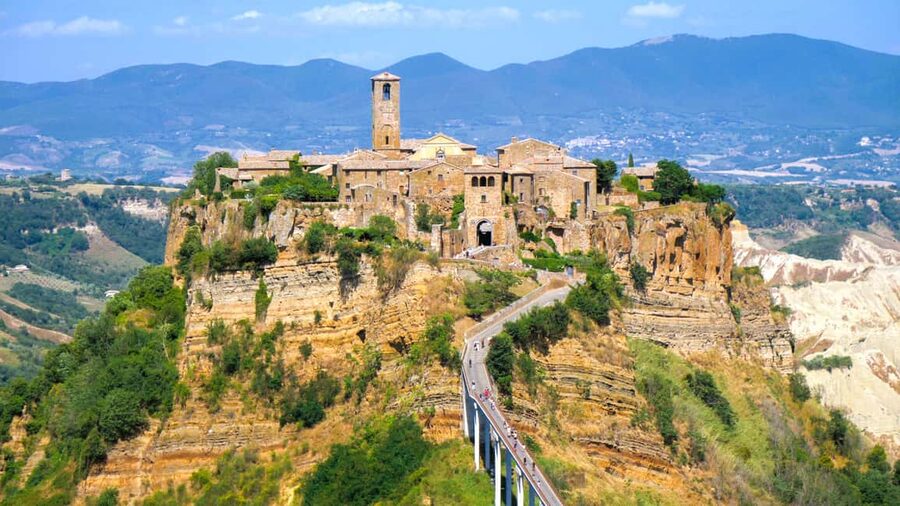 From Rome: Bagnoregio & Orvieto Day Trip with Wines & Lunch - Why this Rome day trip works