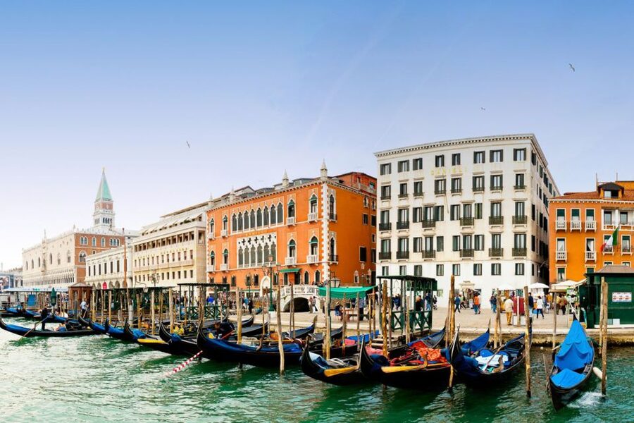 From Rome: Day Trip to Venice by High-Speed Train - Cicchetti and a Venetian Spritz near Santa Lucia