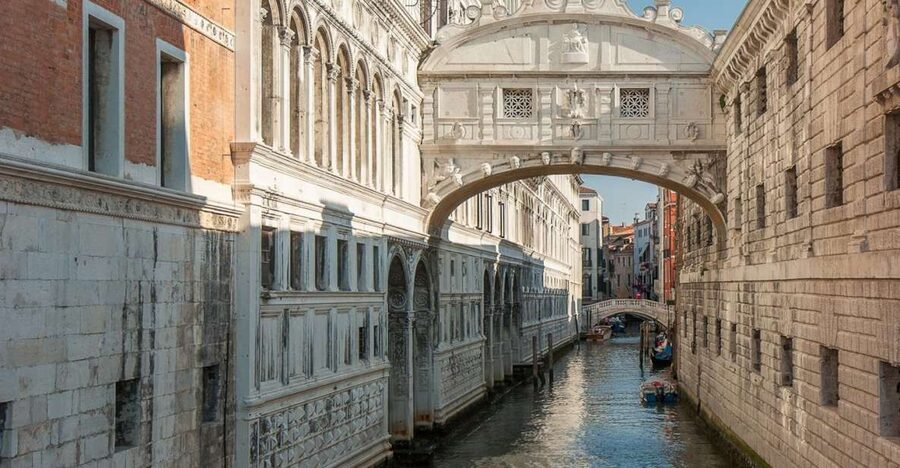 From Rome: Day Trip to Venice by High-Speed Train - The long-day question