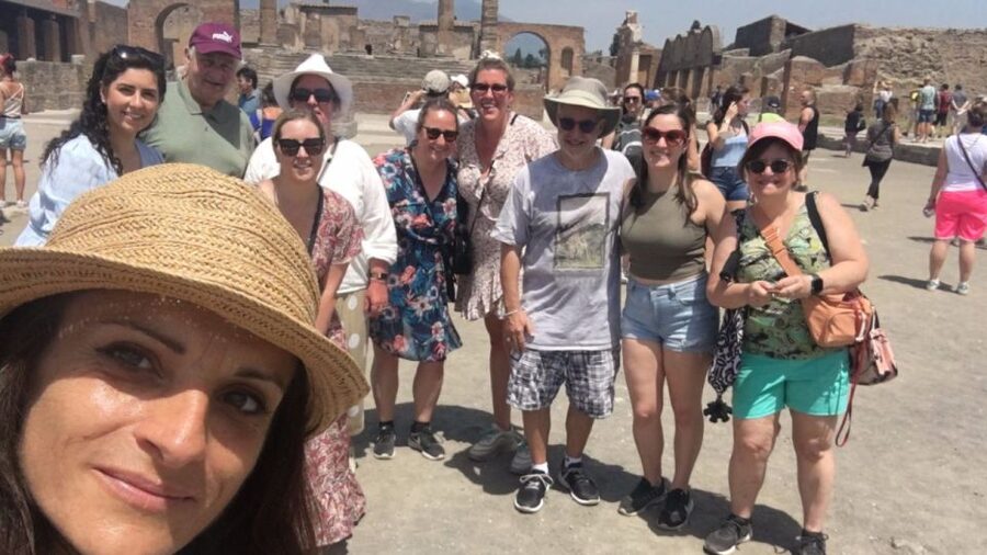 From Rome: Pompeii and Naples Day Trip by High-Speed Train - What the transport adds to the value