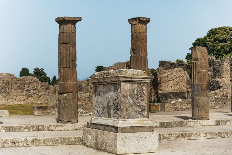 From Rome: Pompeii Day Trip with Optional Vesuvius and Lunch - Simple ways to make the day better