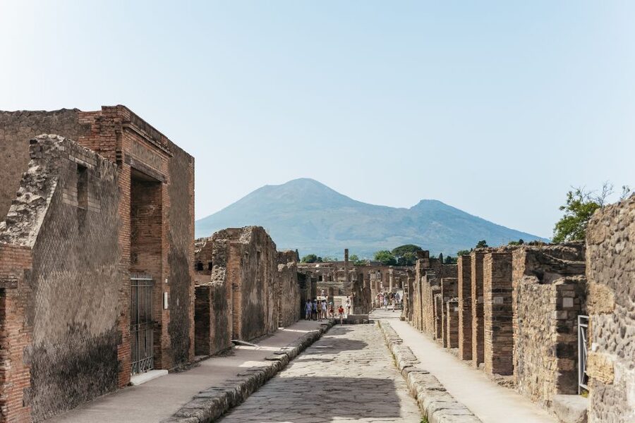 From Rome: Pompeii Day Trip with Optional Vesuvius and Lunch - Leaving Rome from Piazza del Popolo
