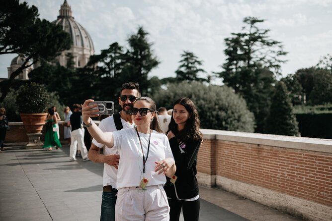 Guided Vatican Museums & Sistine Chapel Skip the Line Tour - Why the Vatican is easier with a guide