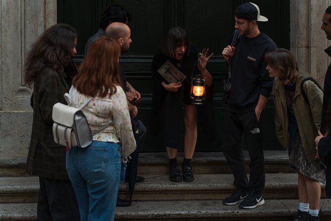 Haunted Rome Ghost Night Walking Tour - Via Giulia and cosmetics that could kill