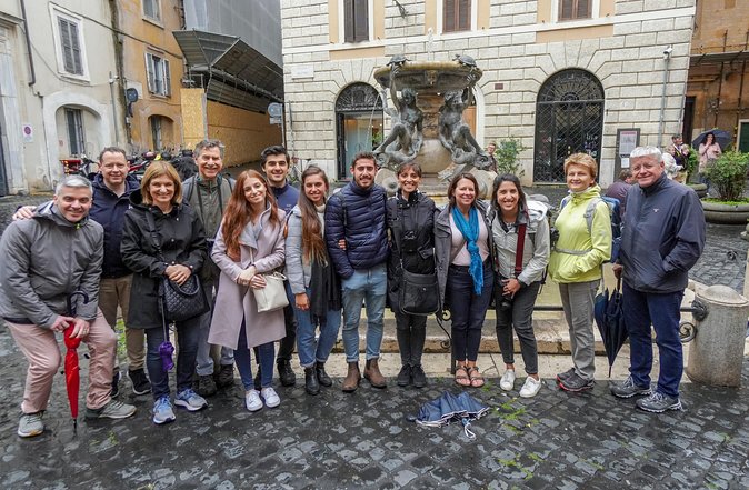 Jewish Ghetto and Synagogues with Jewish Roman Guide 3 Hours - Walking the 330-year former ghetto
