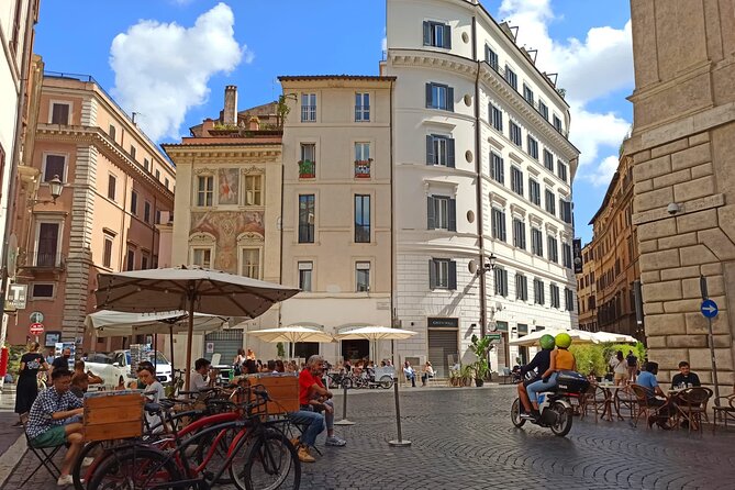 Jewish Ghetto & Piazza Navona: Food, Wine & Sightseeing Rome Tour - Piazza Navona, coffee, tiramisù, and gelato