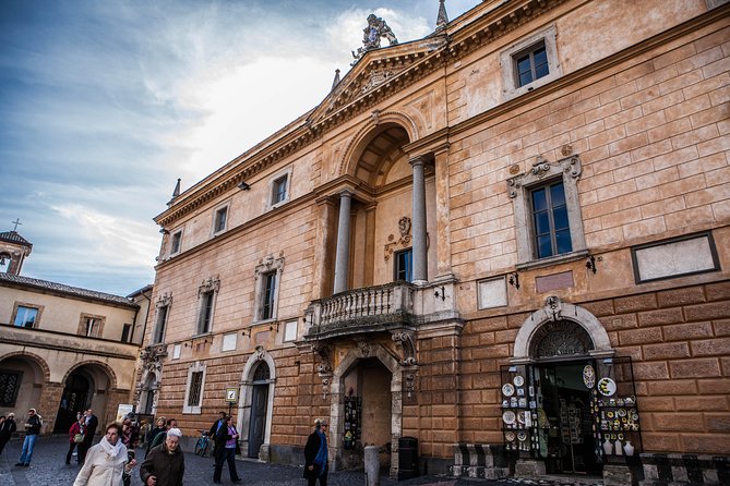 Orvieto and Civita di Bagnoregio Tour from Rome - Is $438.40 per person a fair price?
