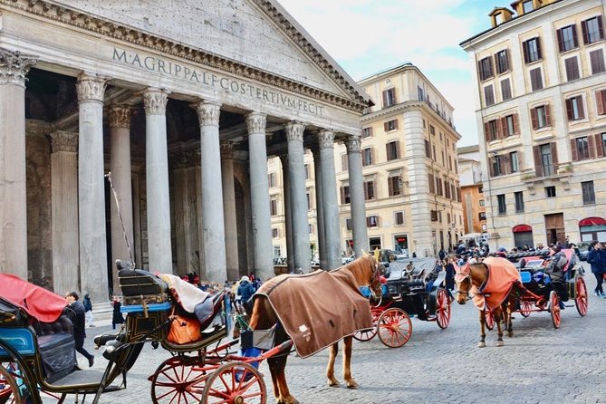 Pantheon Elite Guided Tour - Rome's Iconic Ancient Temple - Inside the Pantheon: one room with several layers