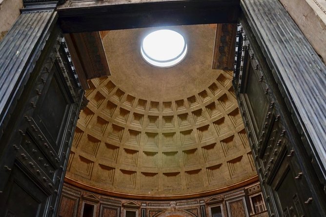 Pantheon Elite Guided Tour - Rome's Iconic Ancient Temple - Outside for columns, circles, and construction clues
