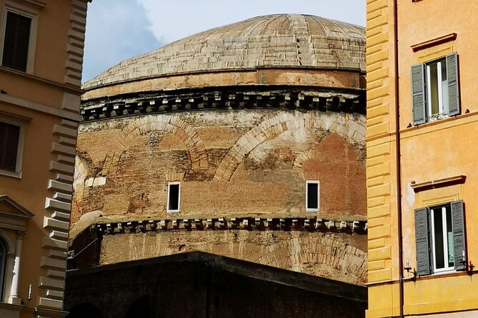 Pantheon: The Iconic Ancient Roman Temple – Semi-Private Tour - How Olga’s guiding style shapes the visit