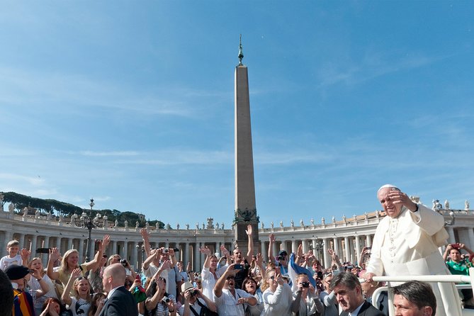 Papal Audience with Pope Leo XIV and Expert Local Guide - What this Papal Audience experience really is