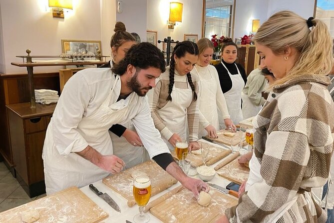Pasta and Tiramisu Cooking Class in Rome, Piazza Navona - Timing, meeting point, and cancellation rules