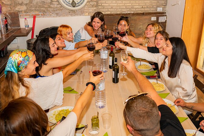 Pasta and Tiramisu Cooking Class Near the Colosseum - Who should book this class?