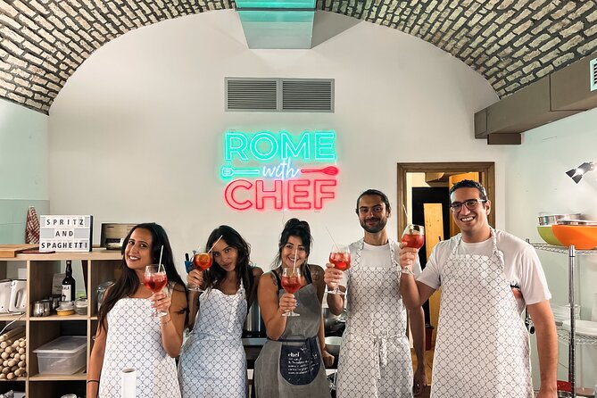 Pasta Cooking Class Near the Colosseum with 3 Spritz Cocktails - Getting there and planning your Rome day