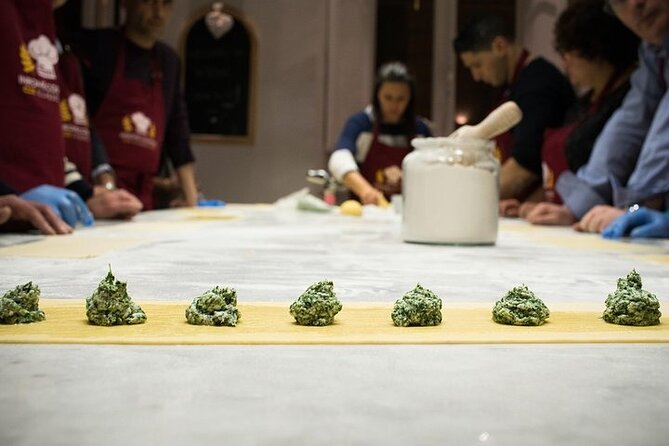 Pizza and Gelato Making Class in the Heart of Rome - A cooking class that doubles as dinner in central Rome