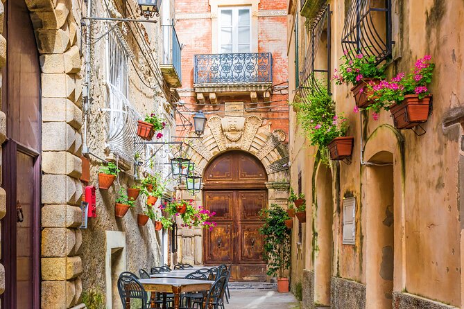 Pompeii, Amalfi Coast and Positano Day Trip from Rome - Lunch: plan ahead instead of hoping for a proper meal