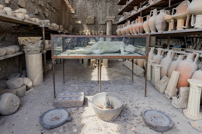 Pompeii and Mount Vesuvius Day Trip from Rome with Pizza Lunch - Should you book the Pompeii and Vesuvius day trip?