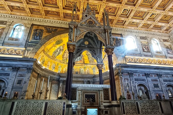 Pope Francis Tomb and Papal Basilicas Tour - Holy Doors and Jubilee timing
