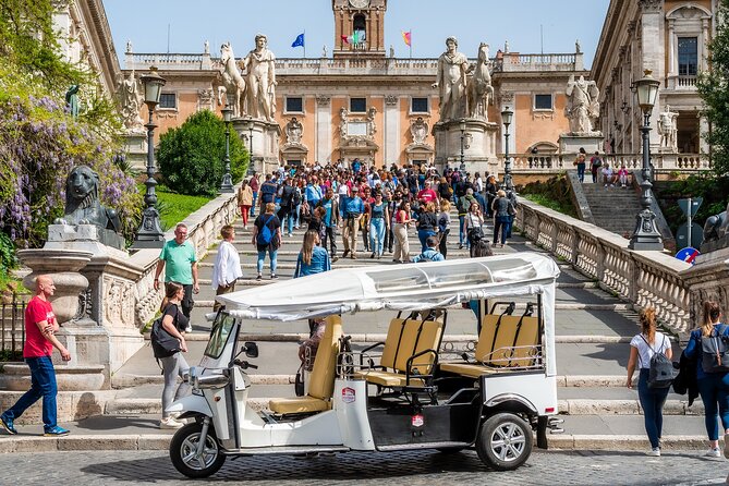 Private: 3 hours ETuk Tour in Rome - Why an eTuk works well in Rome
