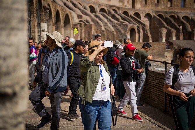 Private Colosseum, Roman Forum, and Palatine Hill Guided Tour - What the guide can add to the experience
