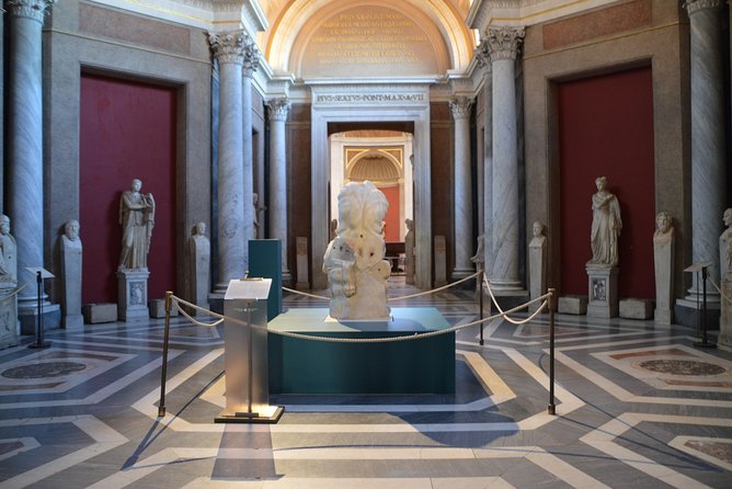 Private Vatican Museums and St. Peter's Basilica Early Bird Tour - Key points at a glance